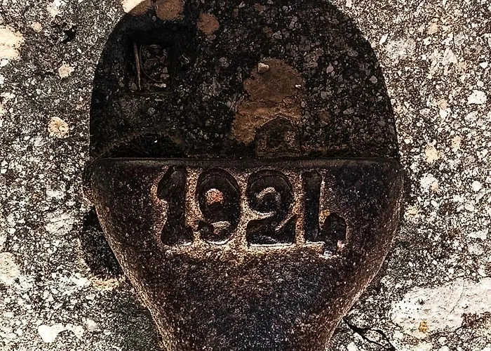 לינה וארוחת בוקר Dimora 1924